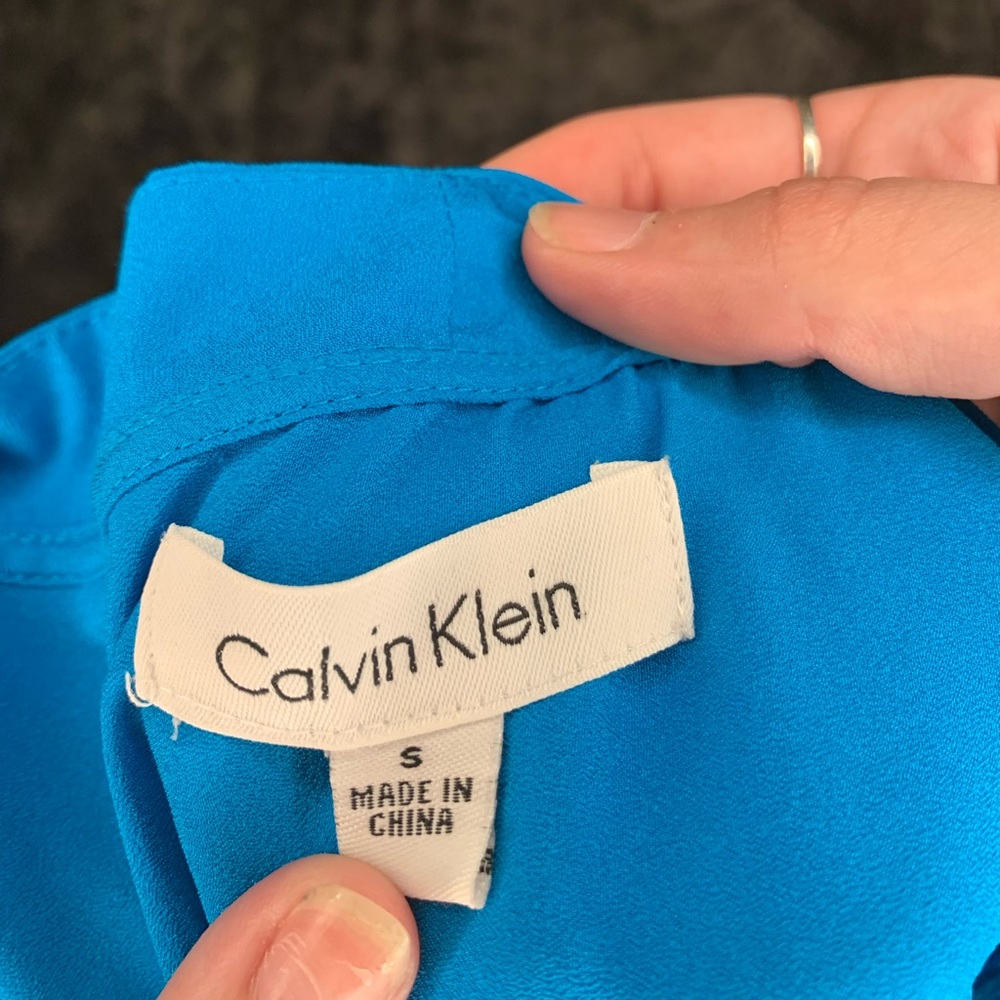 Calvin Klein Top - Picture 2 of 2